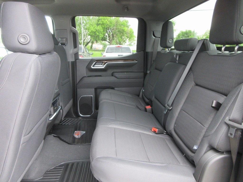 new 2025 GMC Sierra 1500 car, priced at $57,149