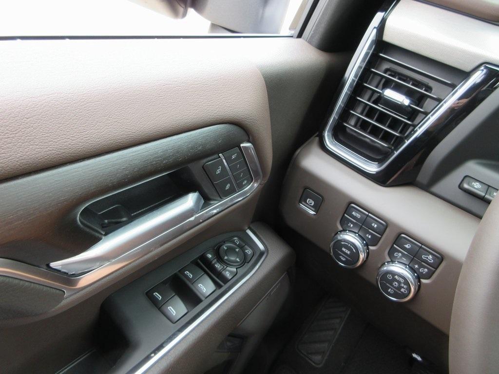 new 2025 GMC Sierra 3500 car, priced at $85,052