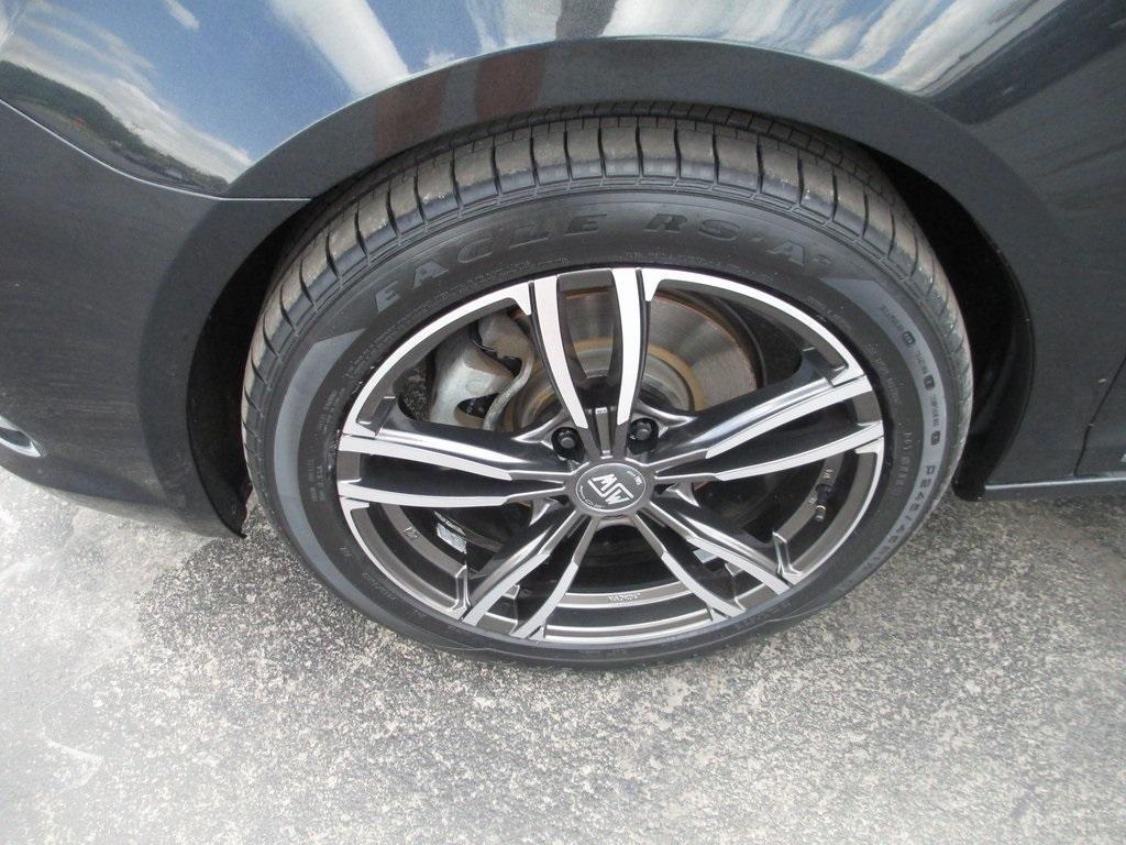 used 2014 Buick LaCrosse car, priced at $15,995