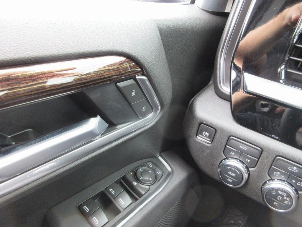 new 2025 GMC Sierra 1500 car, priced at $52,974