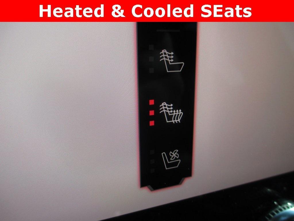 used 2025 GMC Yukon car, priced at $81,995