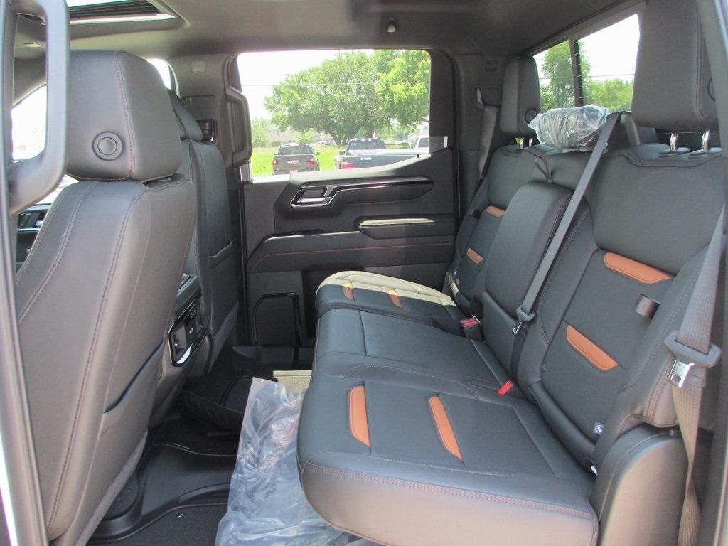 new 2025 GMC Sierra 1500 car, priced at $65,049