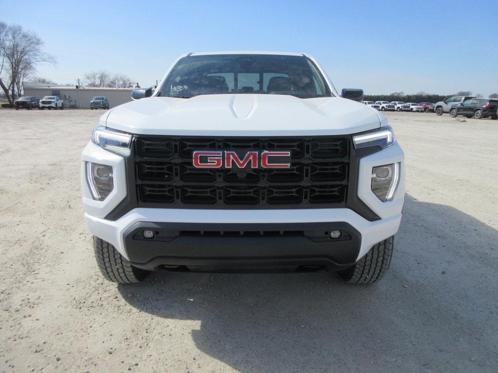 new 2025 GMC Canyon car, priced at $46,266