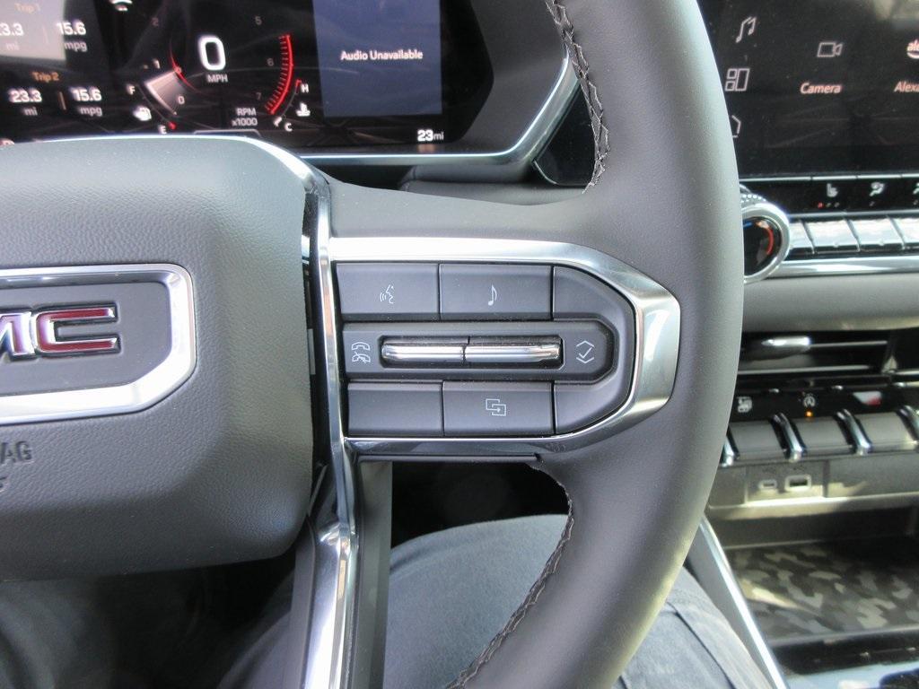 new 2025 GMC Canyon car, priced at $46,266