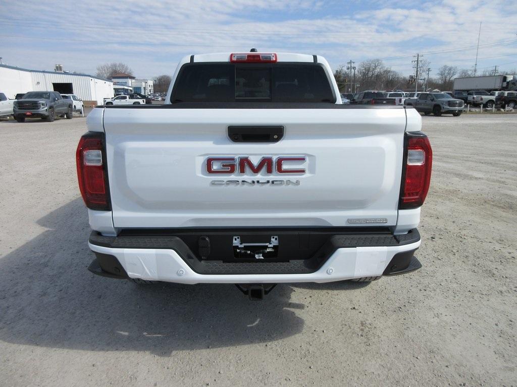 new 2025 GMC Canyon car, priced at $46,266