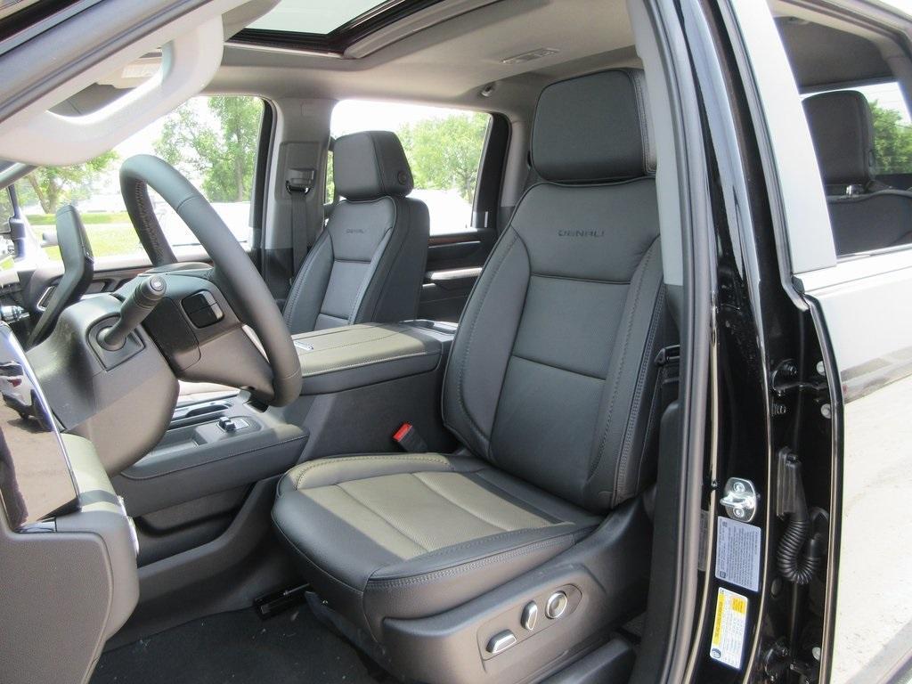 new 2025 GMC Sierra 3500 car, priced at $85,052