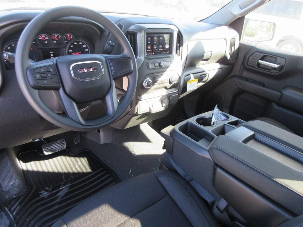 new 2025 GMC Sierra 1500 car, priced at $39,243