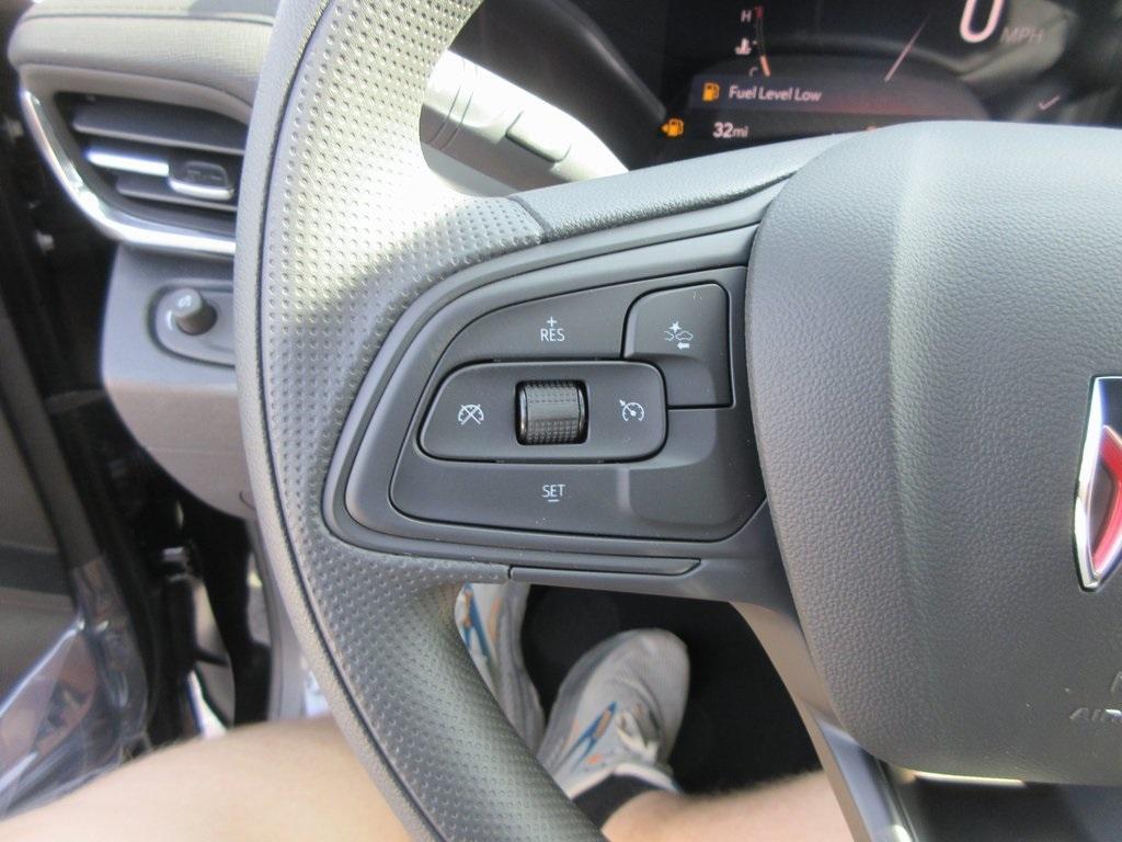 new 2025 Buick Envista car, priced at $24,752
