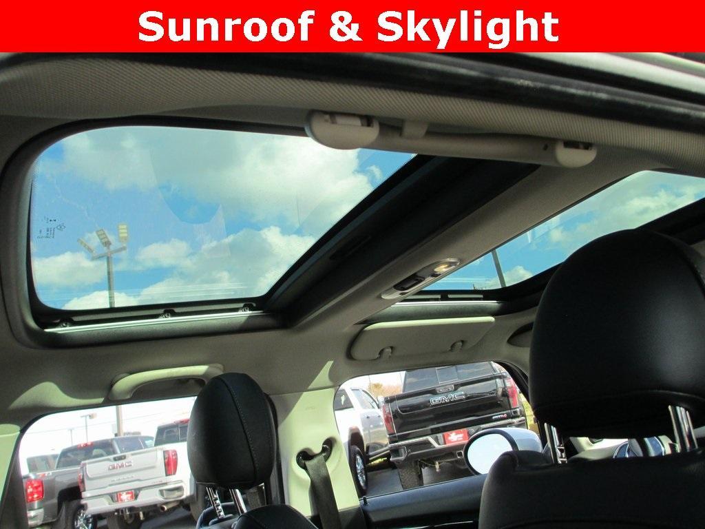 used 2020 MINI Hardtop car, priced at $17,995