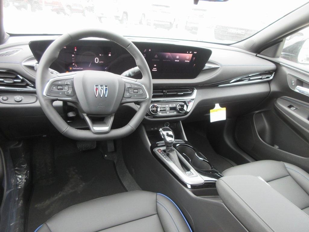 new 2025 Buick Envista car, priced at $28,172