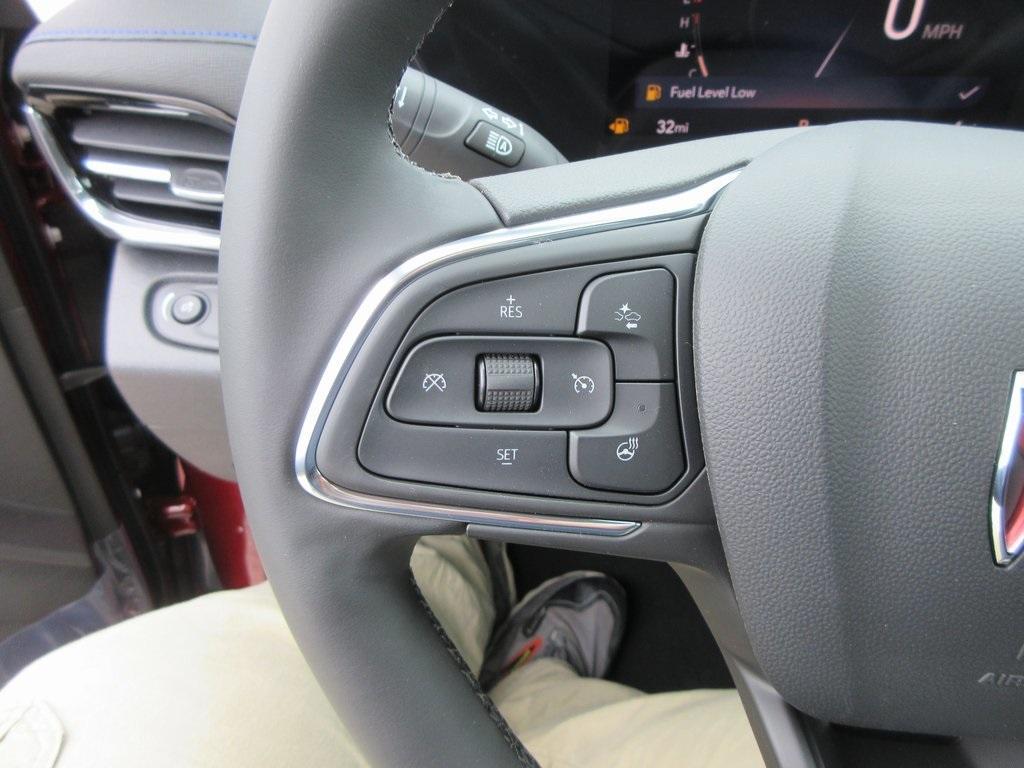 new 2025 Buick Envista car, priced at $28,172