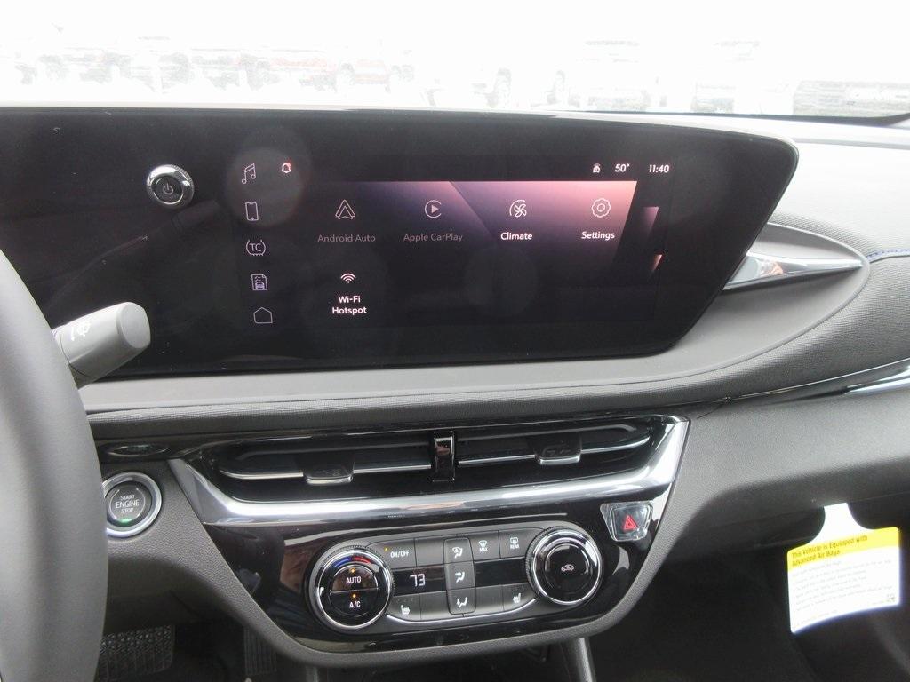 new 2025 Buick Envista car, priced at $28,172