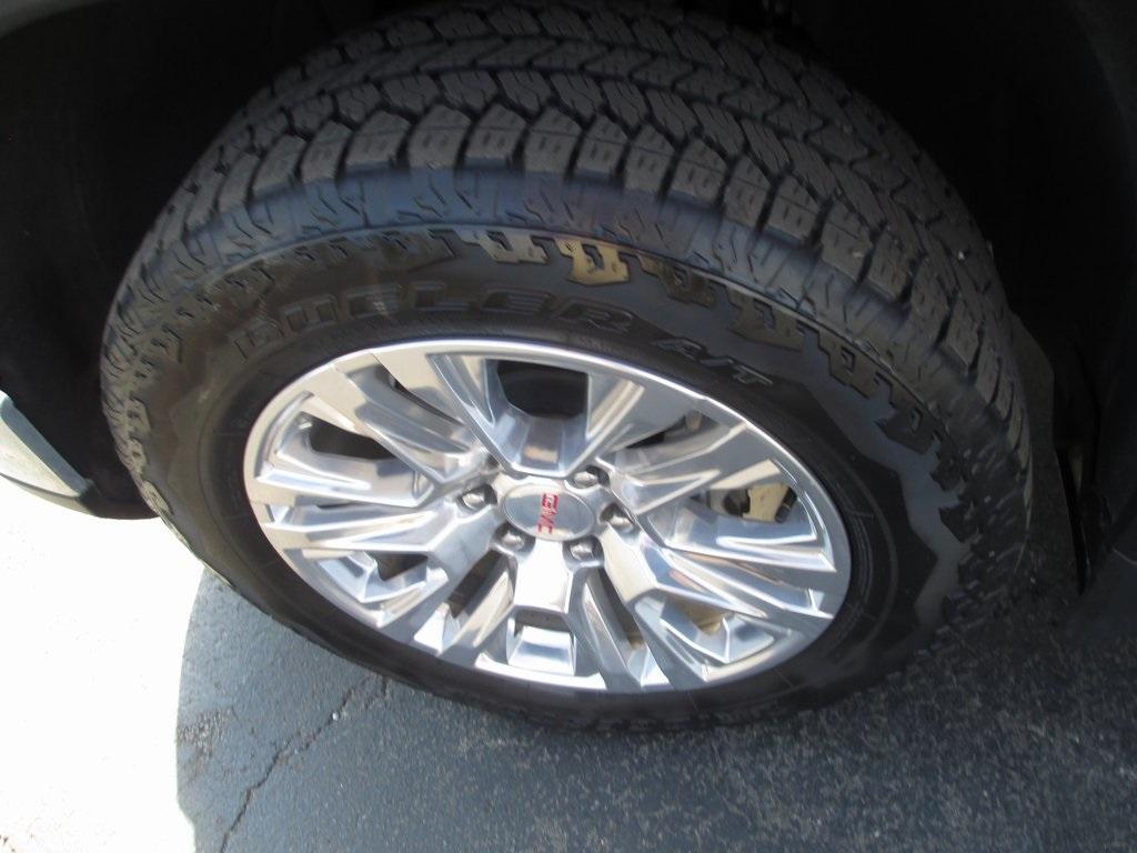 used 2025 GMC Sierra 1500 car, priced at $48,995