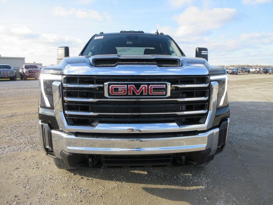 new 2025 GMC Sierra 2500 car, priced at $61,112