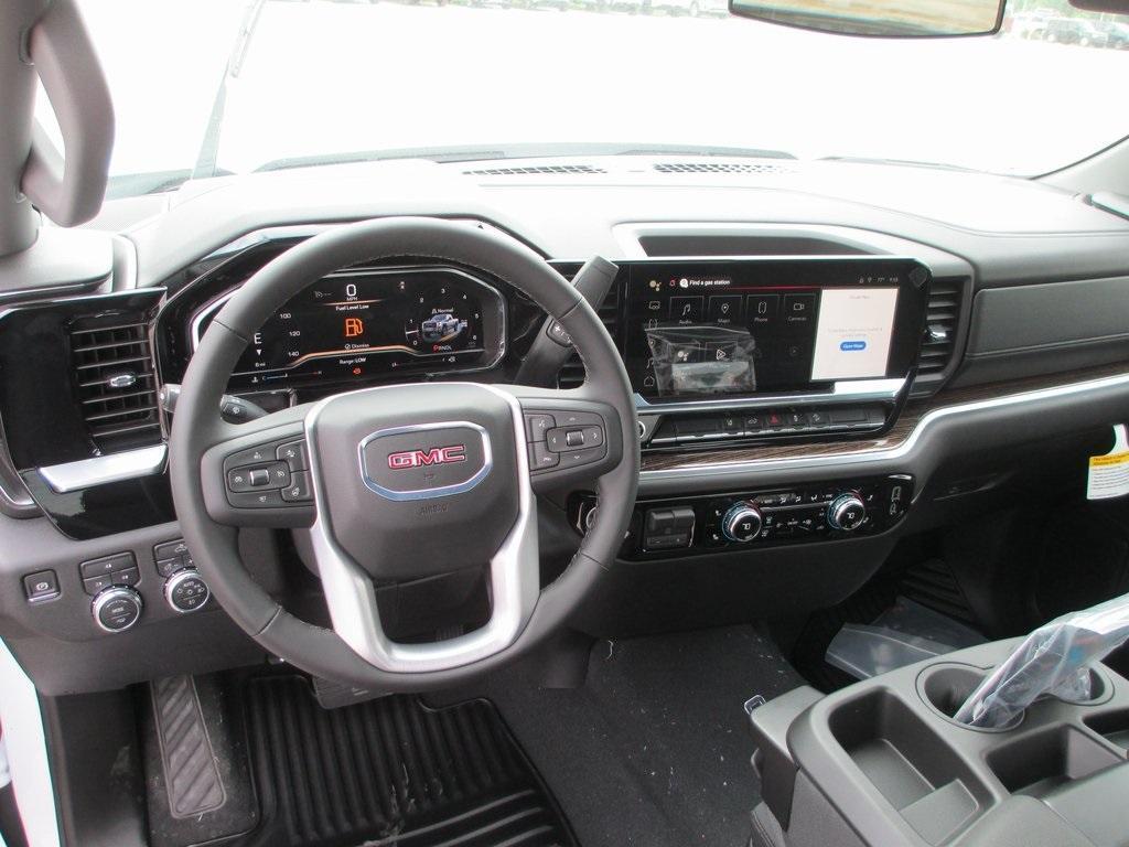 new 2025 GMC Sierra 2500 car, priced at $53,302