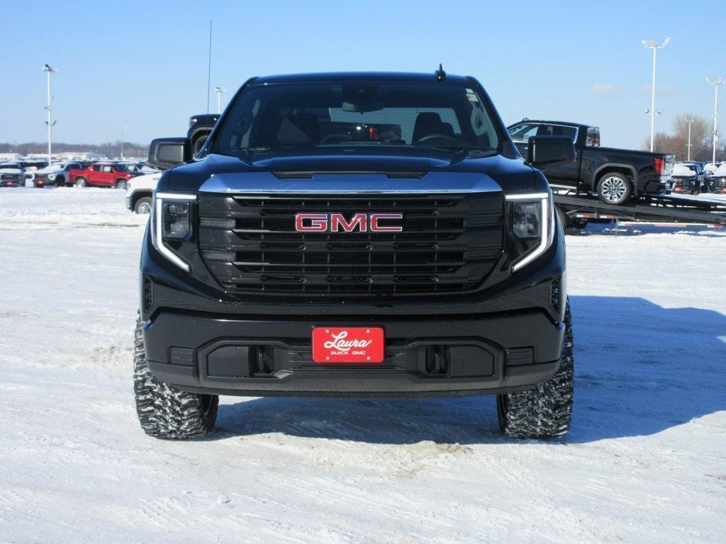 new 2025 GMC Sierra 1500 car, priced at $50,537