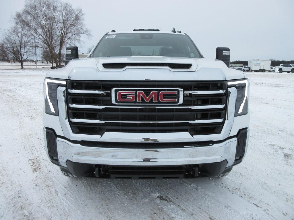 new 2025 GMC Sierra 2500 car, priced at $57,380