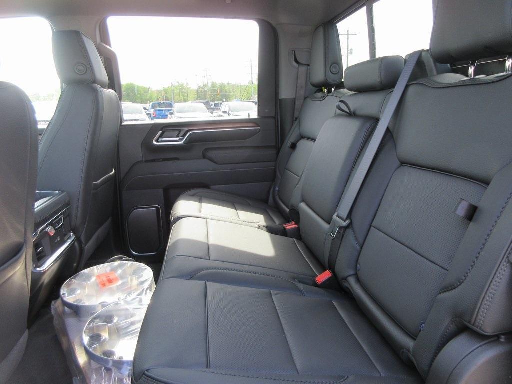 new 2025 GMC Sierra 3500 car, priced at $87,687