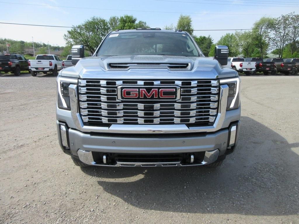 new 2025 GMC Sierra 3500 car, priced at $87,687