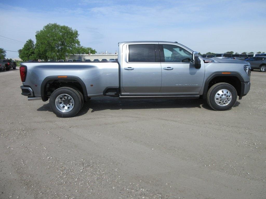 new 2025 GMC Sierra 3500 car, priced at $87,687