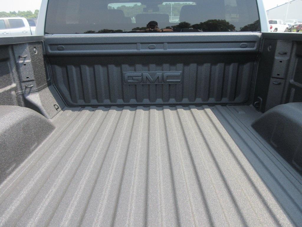 new 2026 GMC Sierra 1500 car, priced at $53,879