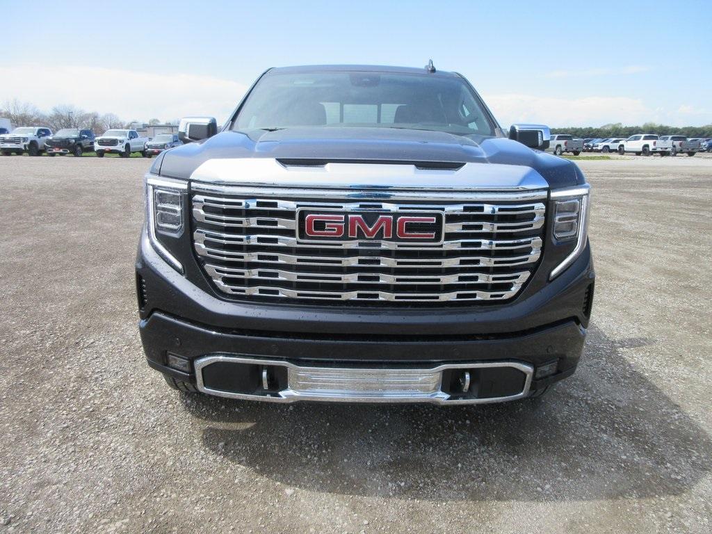 new 2025 GMC Sierra 1500 car, priced at $70,859