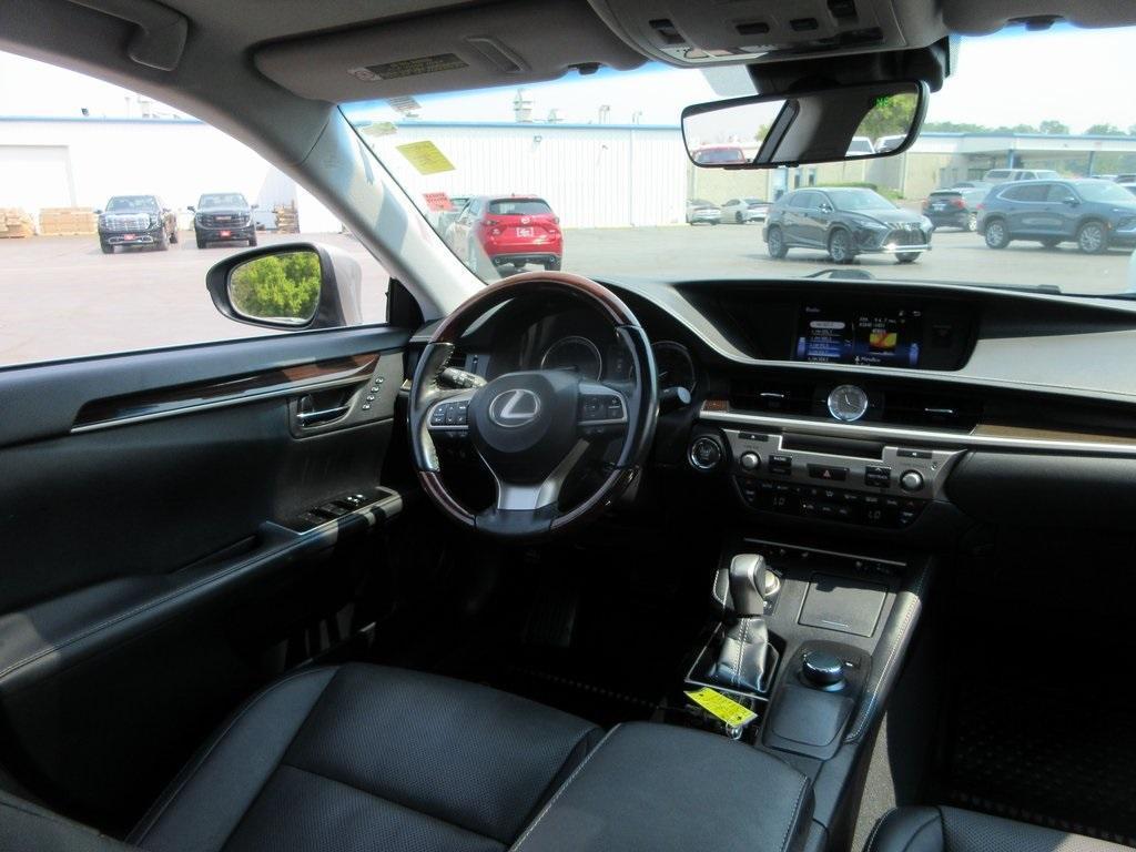 used 2017 Lexus ES 350 car, priced at $21,995