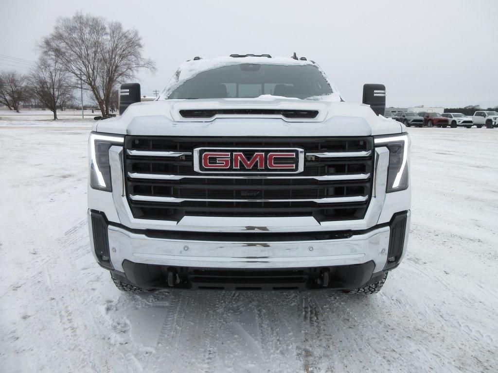 new 2025 GMC Sierra 3500 car, priced at $63,424