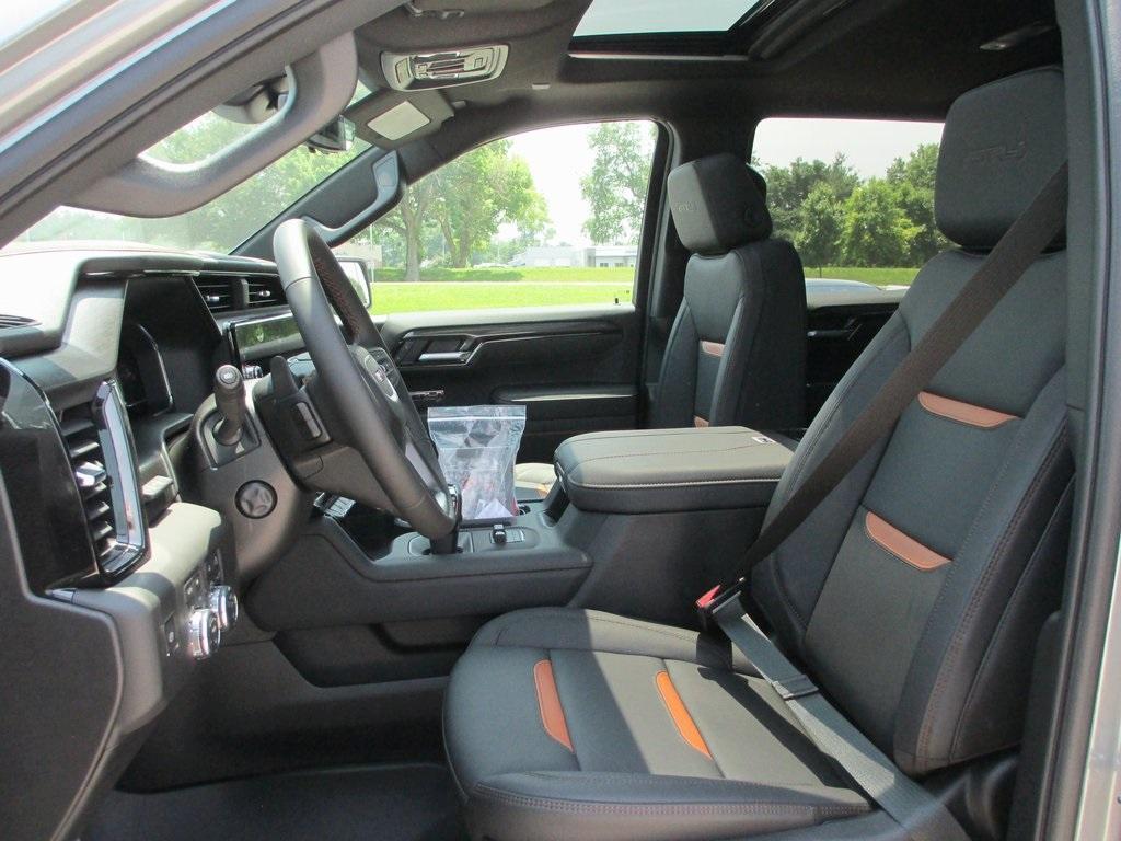 new 2025 GMC Sierra 1500 car, priced at $65,487