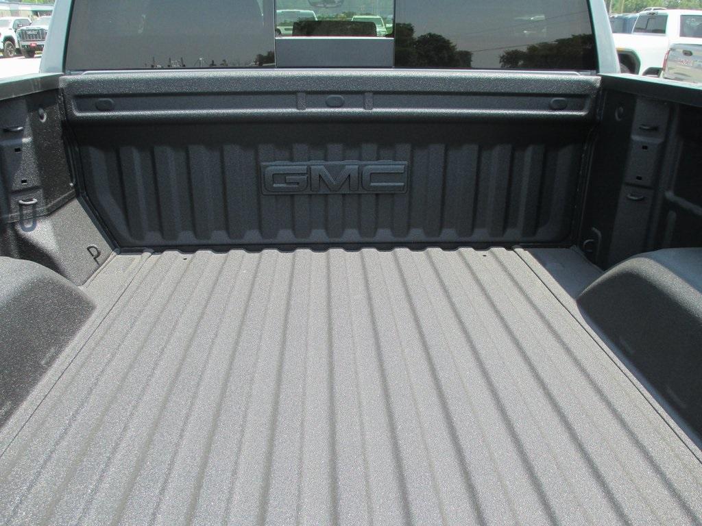 new 2025 GMC Sierra 1500 car, priced at $65,487