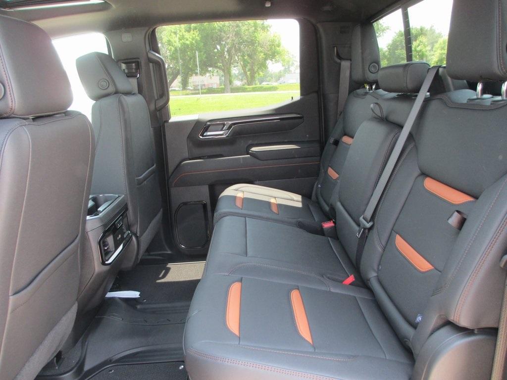new 2025 GMC Sierra 1500 car, priced at $65,487