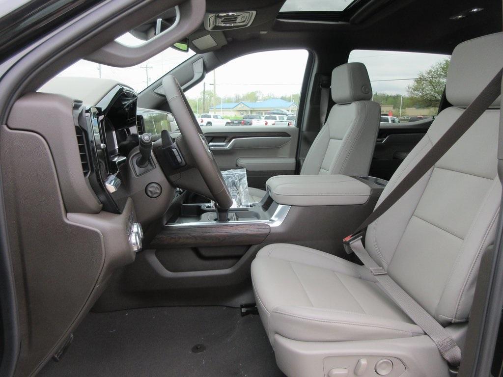 new 2025 GMC Sierra 1500 car, priced at $62,115