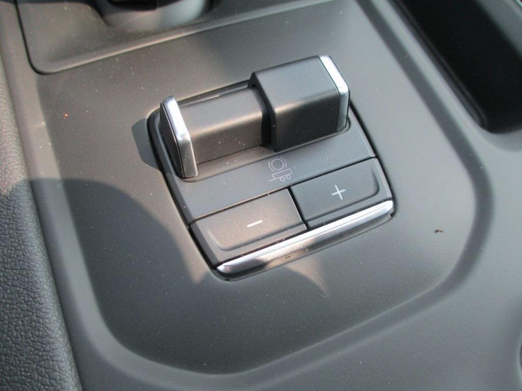 new 2025 GMC Sierra 1500 car, priced at $65,049