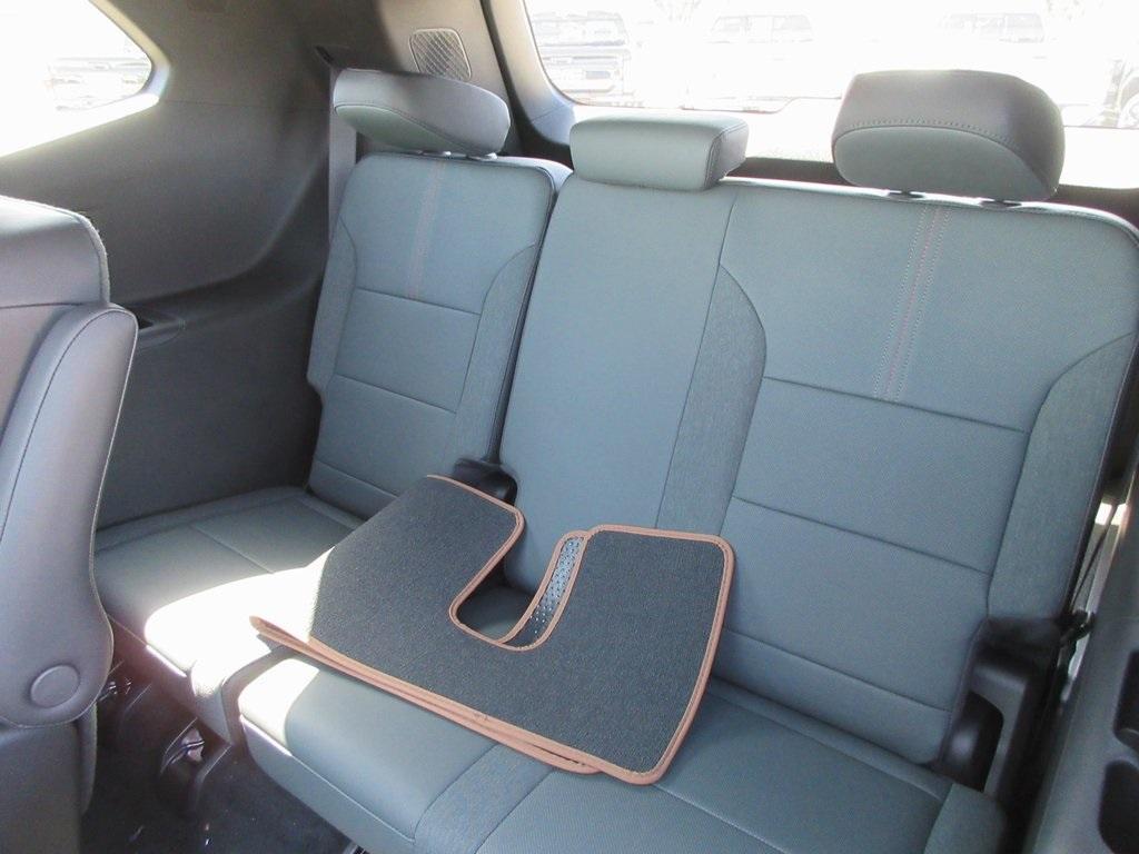 new 2025 GMC Acadia car, priced at $53,655