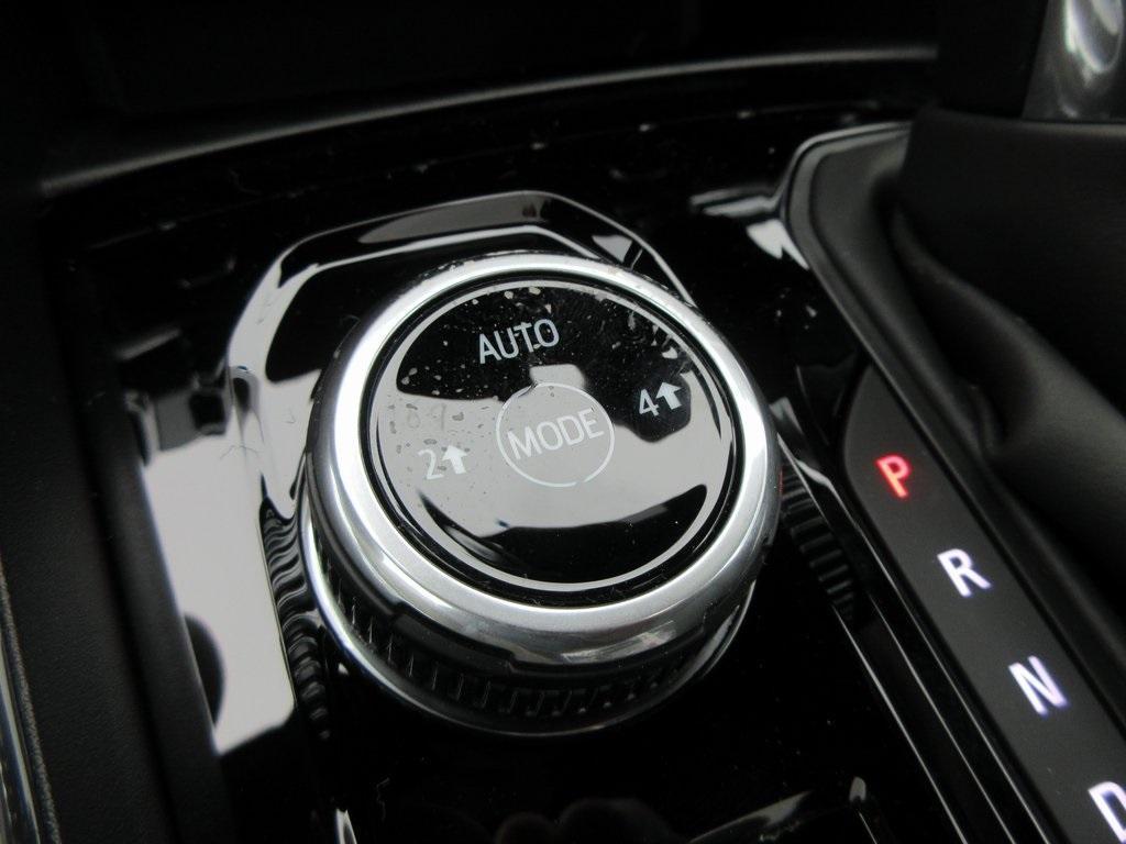 new 2025 GMC Canyon car, priced at $46,266