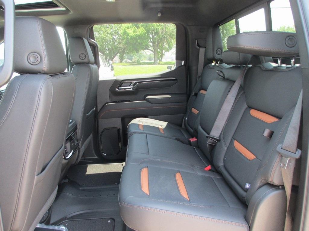 new 2025 GMC Sierra 1500 car, priced at $64,137