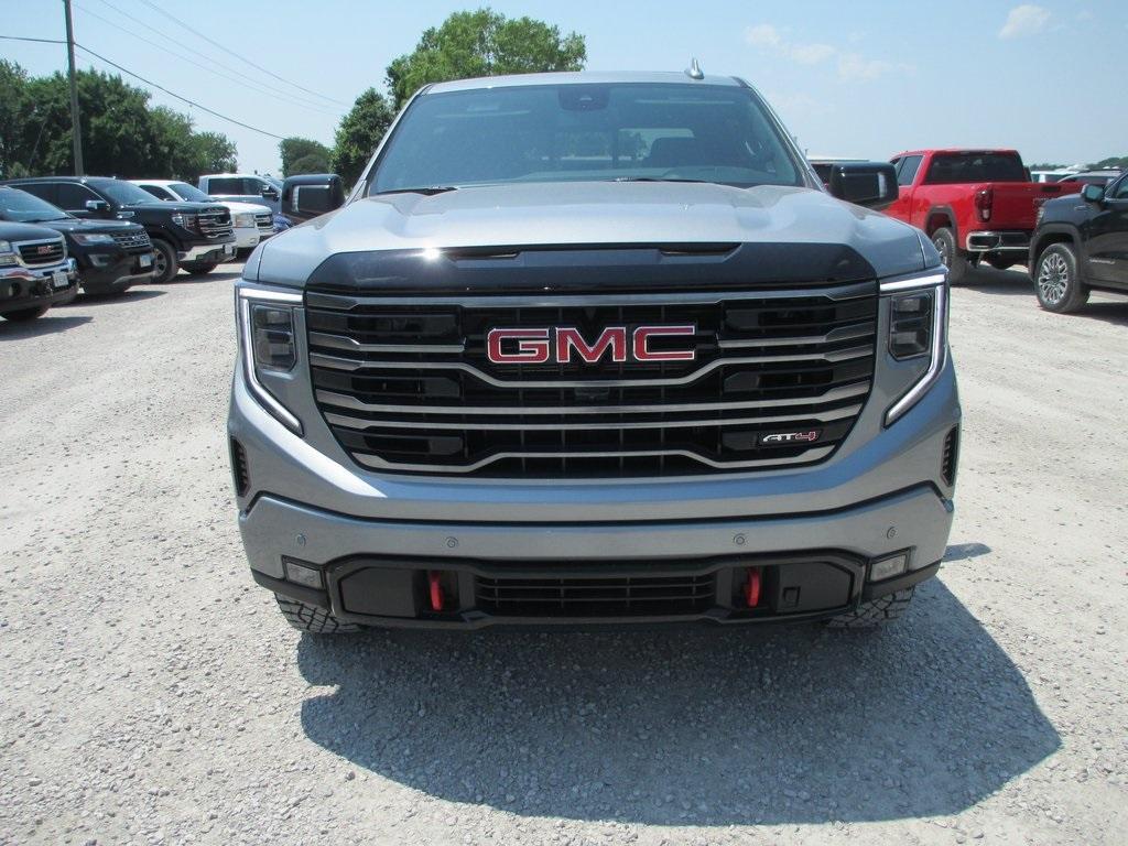 new 2025 GMC Sierra 1500 car, priced at $64,137