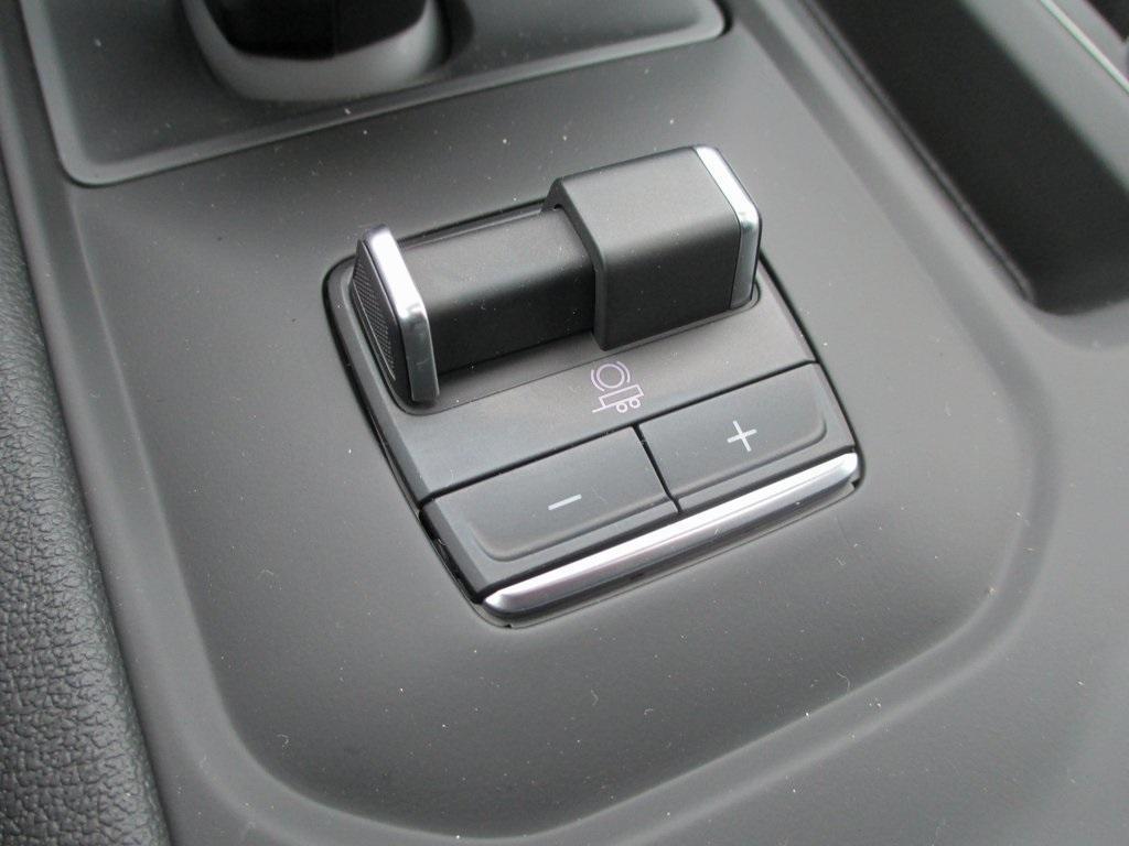 new 2025 GMC Sierra 1500 car, priced at $65,487