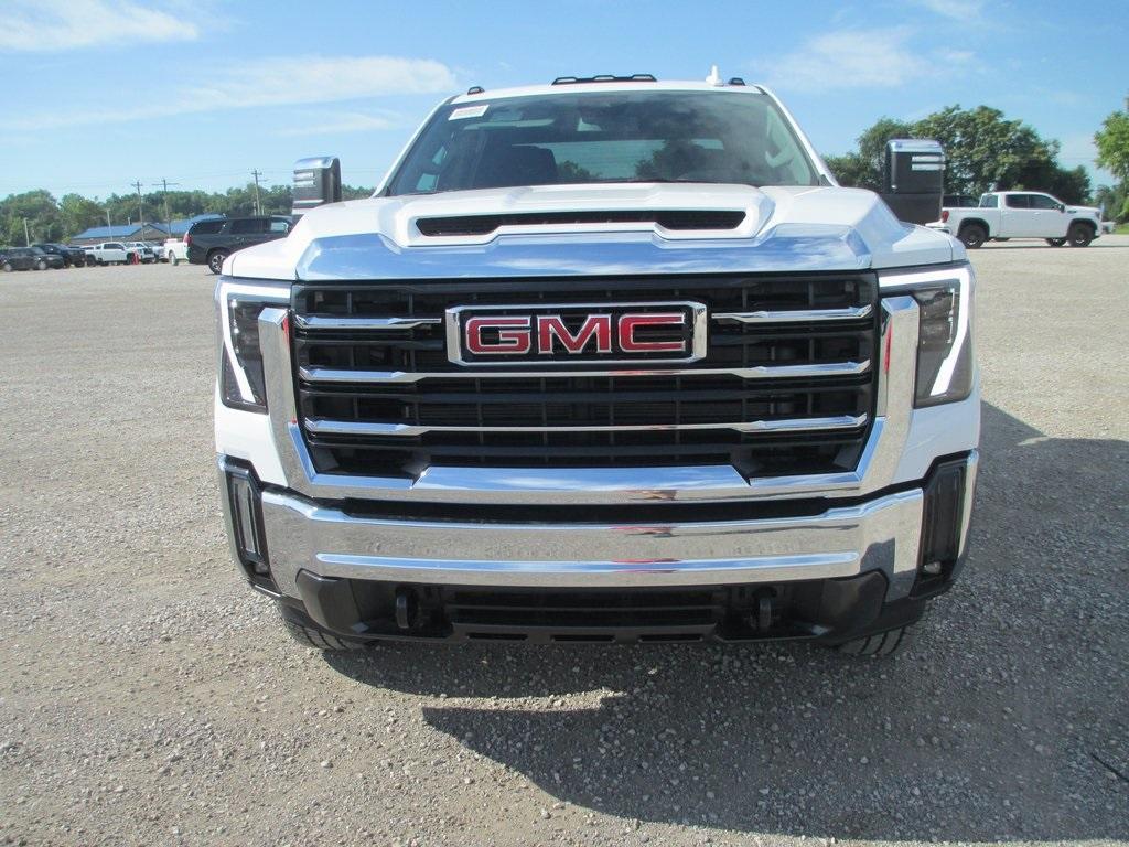 new 2025 GMC Sierra 2500 car, priced at $62,149