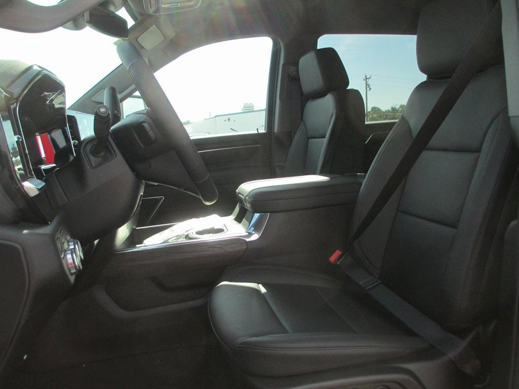 new 2025 GMC Sierra 2500 car, priced at $62,149