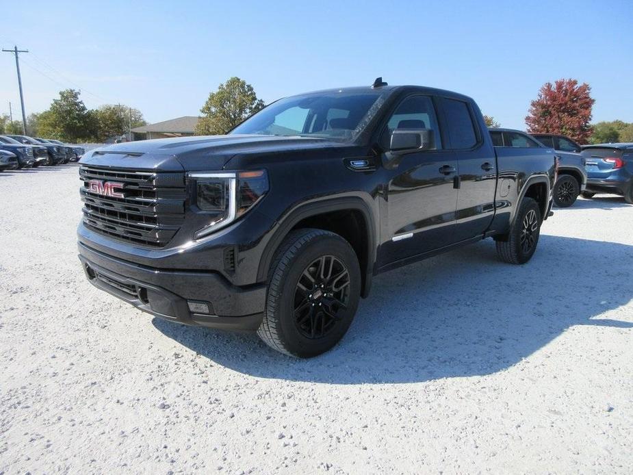 new 2025 GMC Sierra 1500 car, priced at $48,536