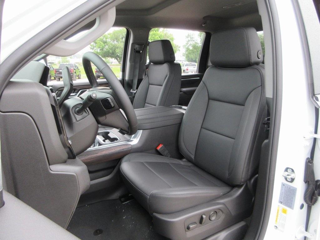 new 2025 GMC Sierra 3500 car, priced at $75,781