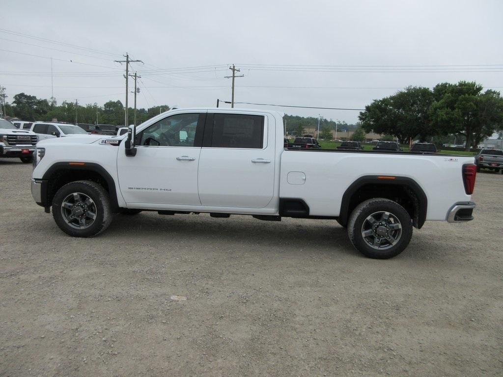 new 2025 GMC Sierra 3500 car, priced at $75,781