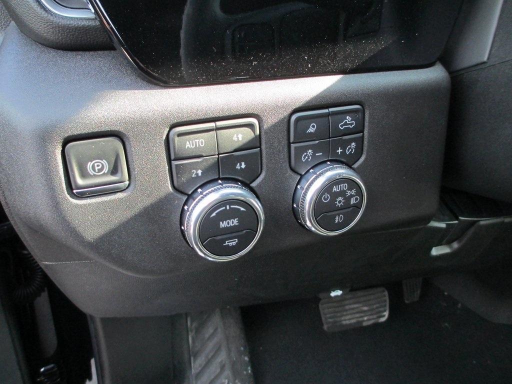 new 2025 GMC Sierra 2500 car, priced at $60,823