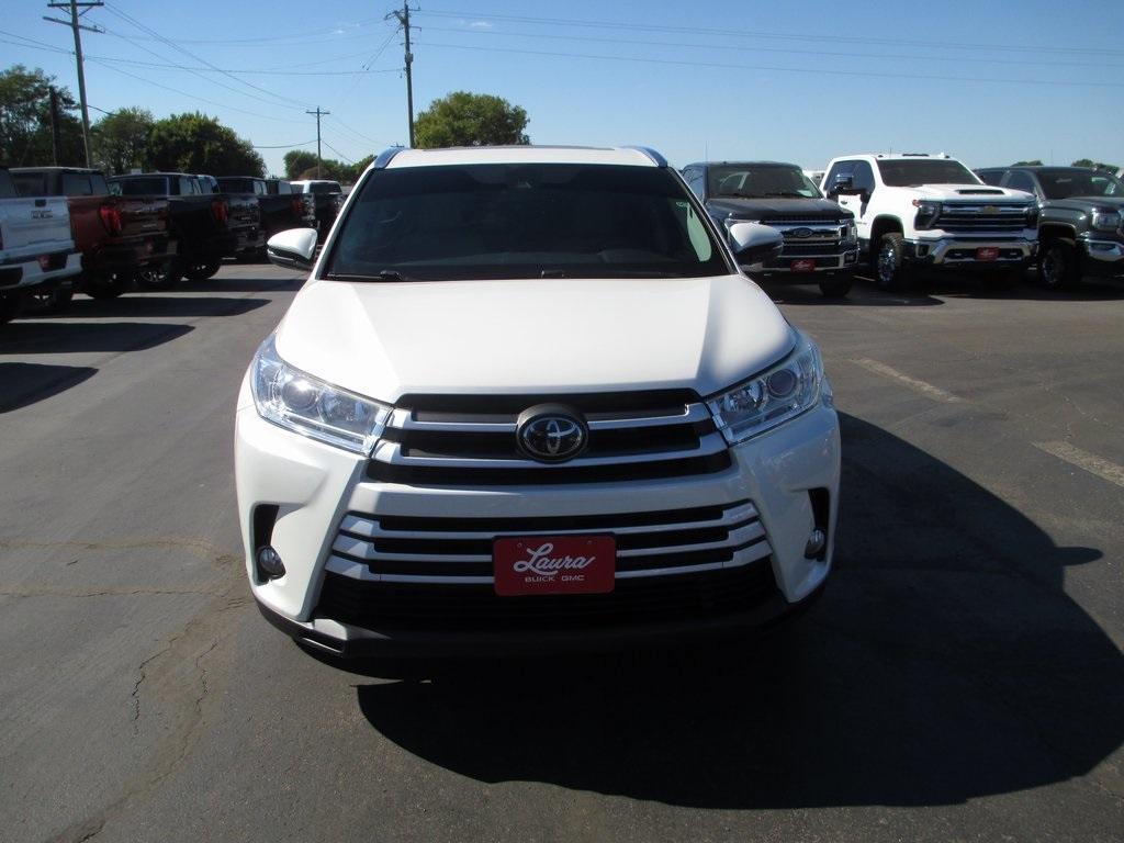 used 2017 Toyota Highlander car, priced at $24,995