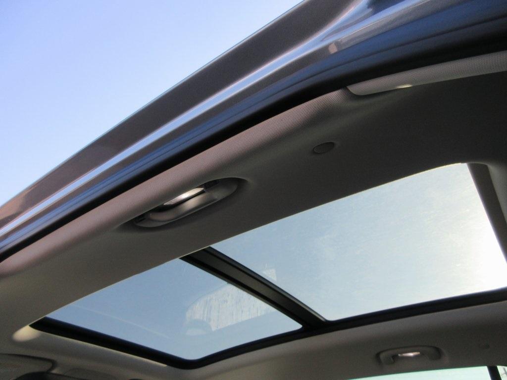 new 2025 Buick Envision car