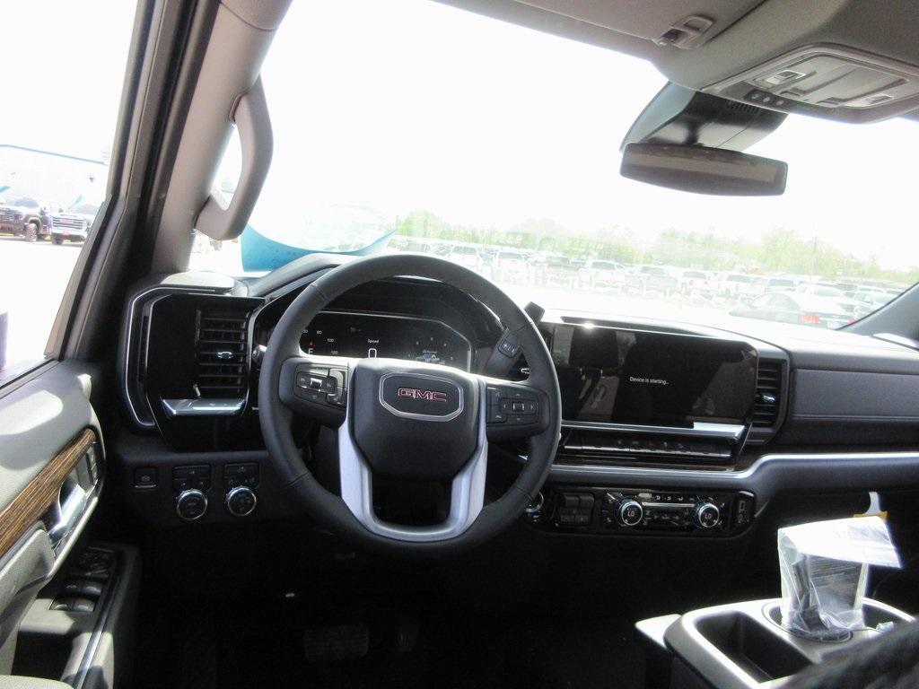 new 2025 GMC Sierra 3500 car, priced at $58,443