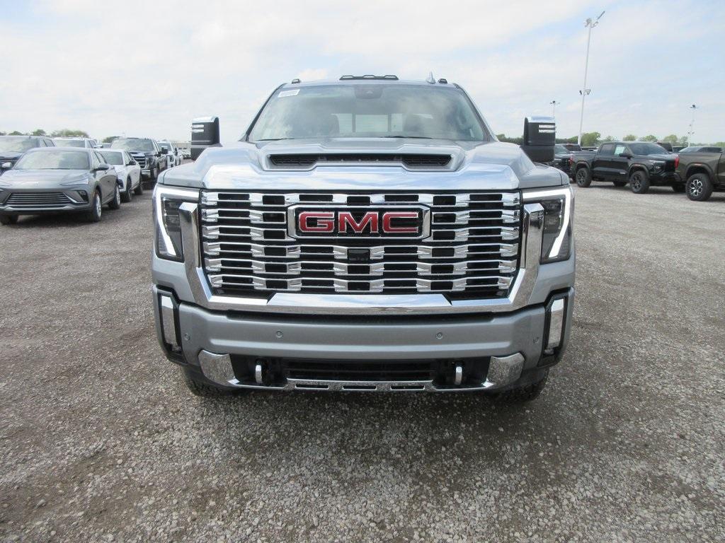 new 2025 GMC Sierra 2500 car, priced at $76,004