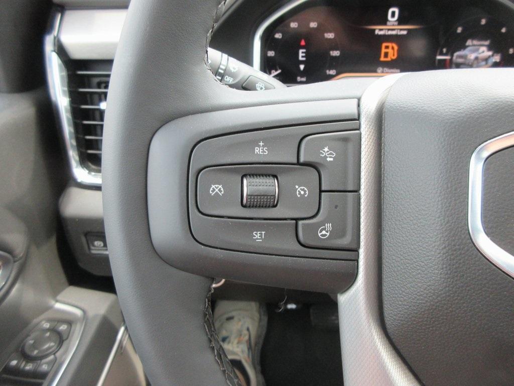 new 2025 GMC Sierra 2500 car, priced at $76,004