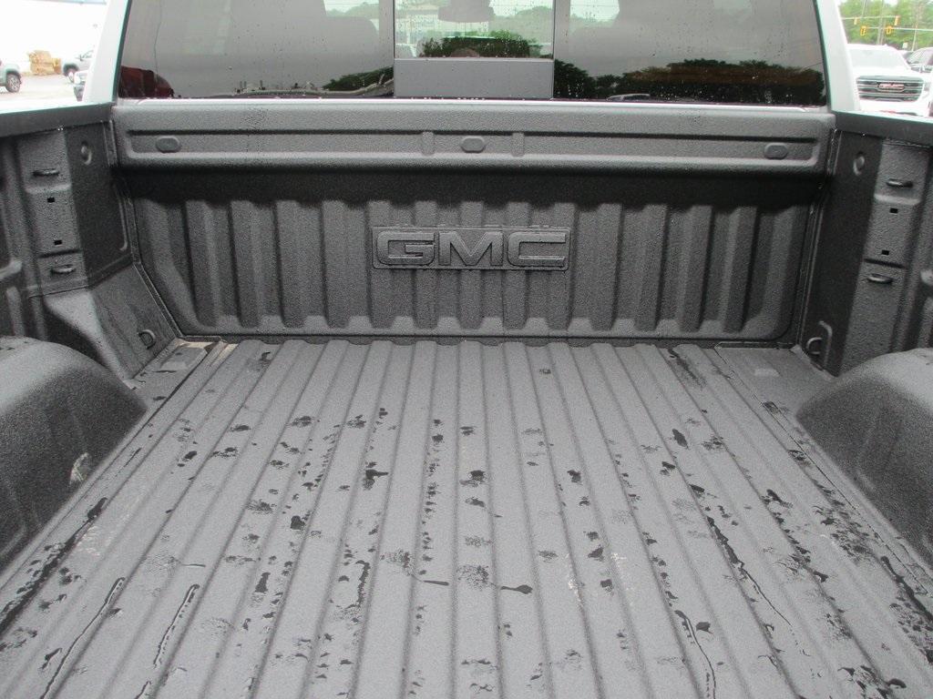 new 2025 GMC Sierra 1500 car, priced at $64,195